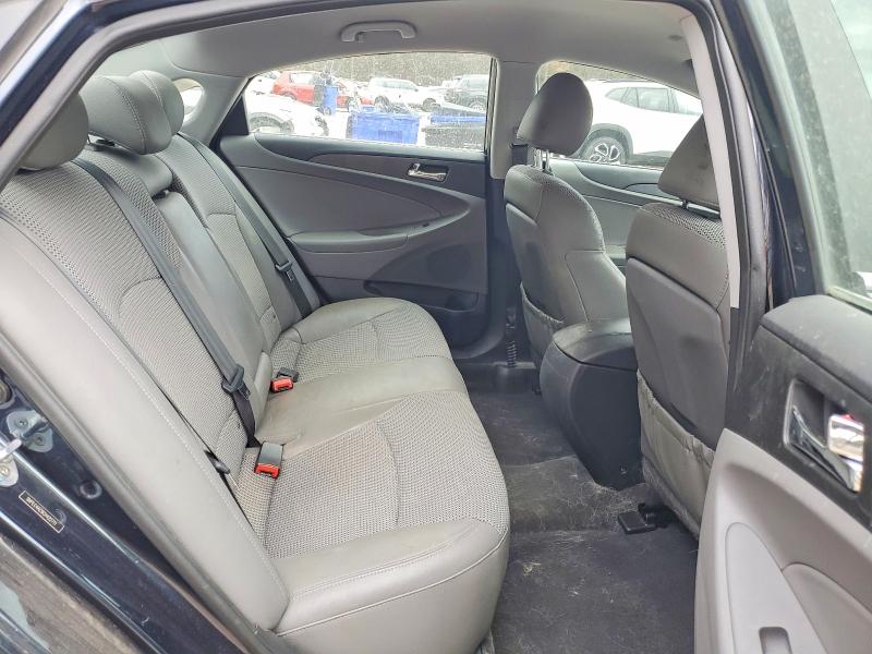 Photo 10 from auction – 2012 HYUNDAI SONATA SE with VIN 5NPEC4AC9CH422711