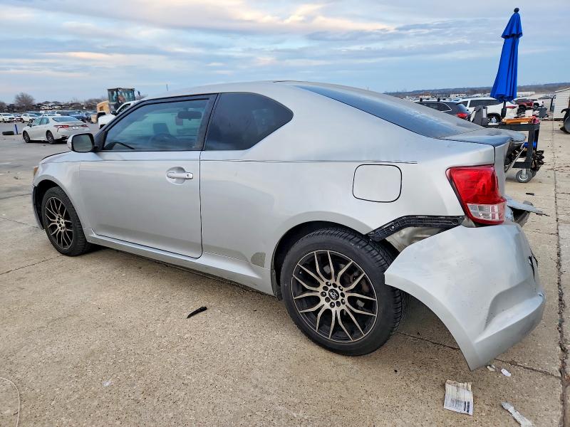 Photo 2 from auction – 2011 TOYOTA SCION TC with VIN JTKJF5C70B3011325