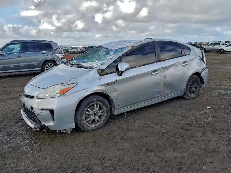 TOYOTA PRIUS 2015 with VIN JTDKN3DU5F0482305 - Photo from auction