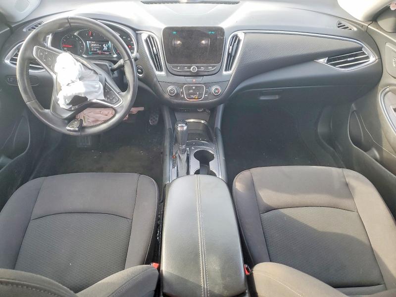 Photo 8 from auction – 2017 CHEVROLET MALIBU LT with VIN 1G1ZE5ST2HF259653