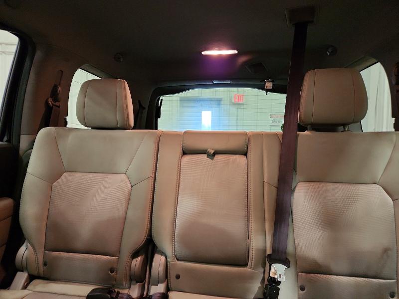 Photo 10 from auction – 2015 HONDA PILOT LX with VIN 5FNYF4H25FB047680