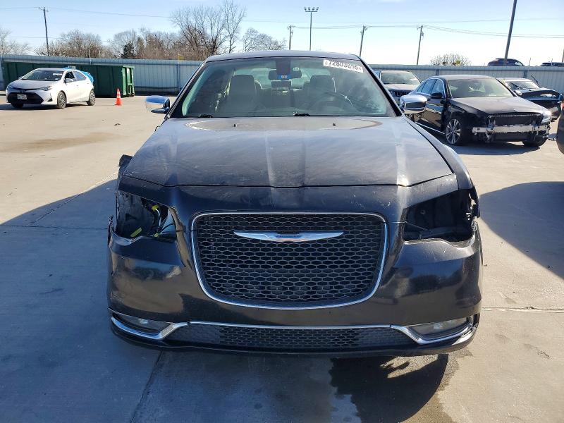 Photo 5 from auction – 2017 CHRYSLER 300C with VIN 2C3CCAEG1HH564462