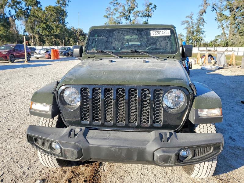 Photo 5 from auction – 2021 JEEP GLADIATOR with VIN 1C6HJTAG6ML582193