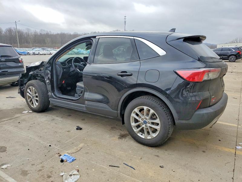 Photo 2 from auction – 2020 FORD ESCAPE SE with VIN 1FMCU9G60LUA61907