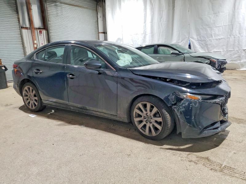 Photo 4 from auction – 2021 MAZDA 3 PREFERRE with VIN 3MZBPBCLXMM254269