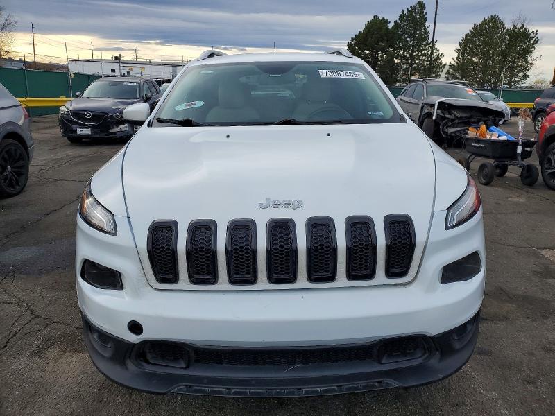Photo 5 from auction – 2017 JEEP CHEROKEE with VIN 1C4PJMCS7HW555326