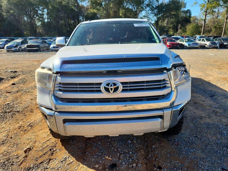 Photo 5 from auction – 2015 TOYOTA TUNDRA with VIN 5TFAW5F10FX457519