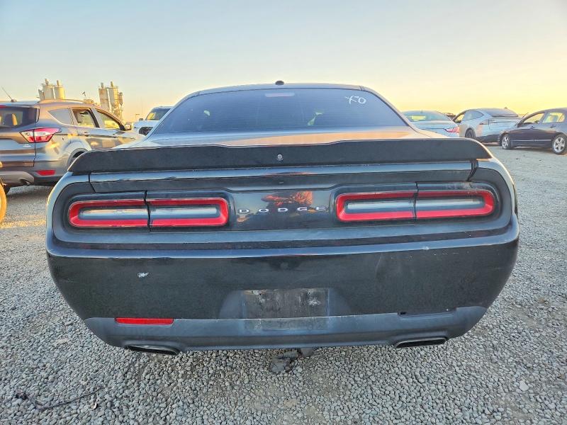 Photo 6 from auction – 2018 DODGE CHALLENGER with VIN 2C3CDZAG5JH245704