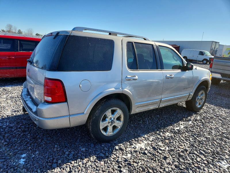 Photo 3 from auction – 2004 FORD EXPLORER with VIN 1FMDU75W34ZA63909