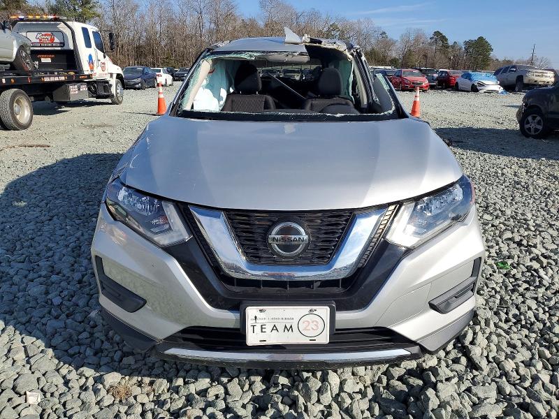 Photo 5 from auction – 2020 NISSAN ROGUE S with VIN JN8AT2MT6LW033571