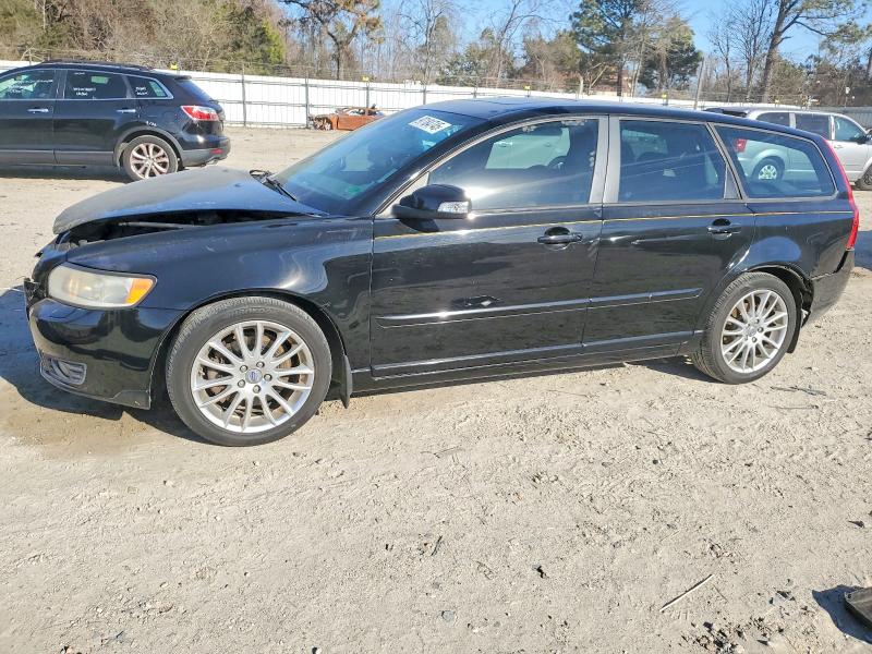VOLVO V50 2.4I 2009 with VIN YV1MW390592483422 - Photo from auction