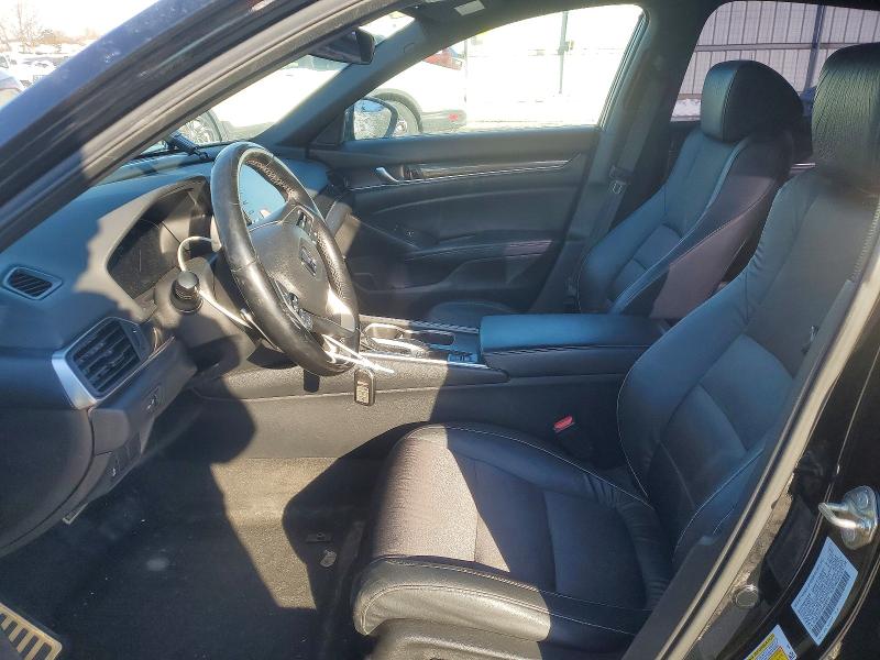 Photo 7 from auction – 2018 HONDA ACCORD with VIN 1HGCV1F30JA030618
