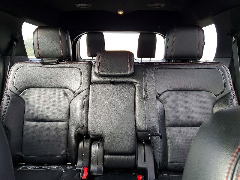 Photo 10 from auction – 2016 FORD EXPLORER with VIN 1FM5K8GT2GGB41308