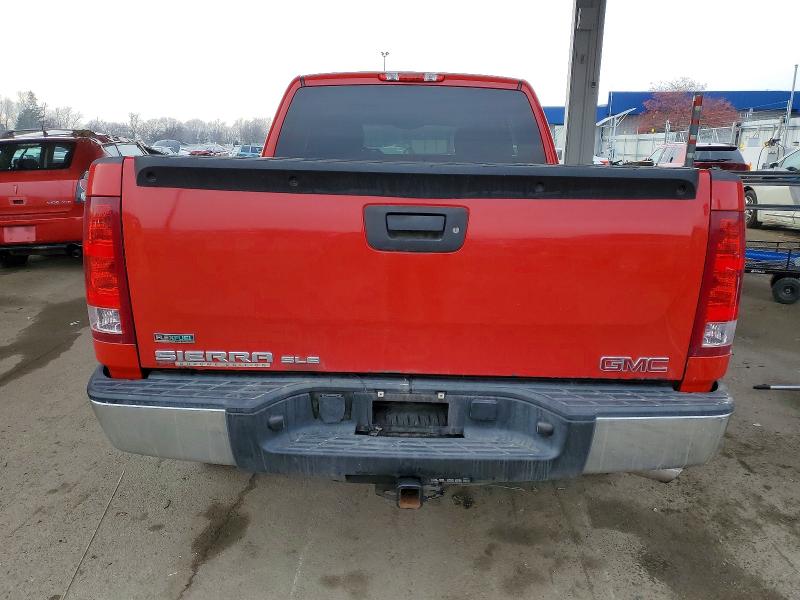 Photo 6 from auction – 2012 GMC SIERRA K15 with VIN 1GTR2VE70CZ153305