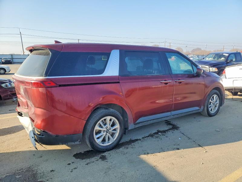 Photo 3 from auction – 2023 KIA CARNIVAL with VIN KNDNB4H34P6196912