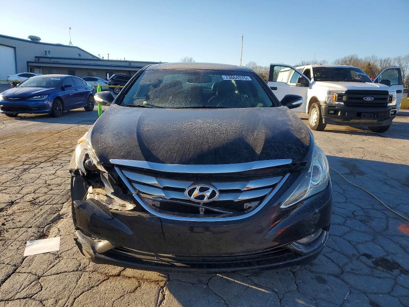 Photo 5 from auction – 2013 HYUNDAI SONATA SE with VIN 5NPEC4AC3DH593777