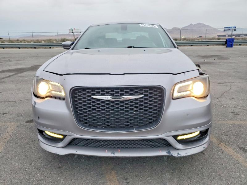 Photo 5 from auction – 2017 CHRYSLER 300 S with VIN 2C3CCABG9HH664779