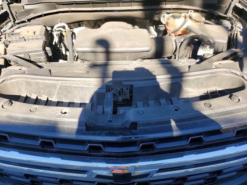 Photo 12 from auction – 2023 CHEVROLET SUBURBAN with VIN 1GNSCBKD1PR137280