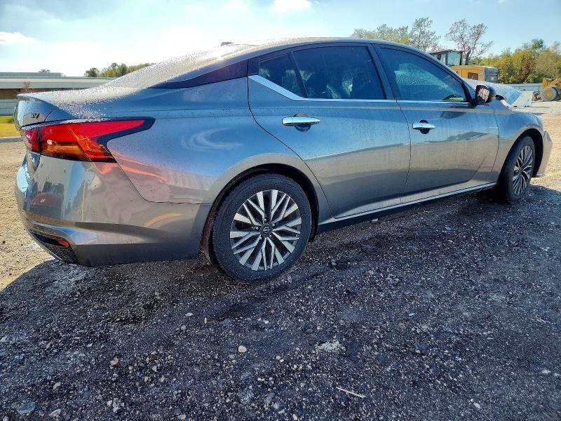 Photo 3 from auction – 2024 NISSAN ALTIMA with VIN 1N4BL4DV4RN355272