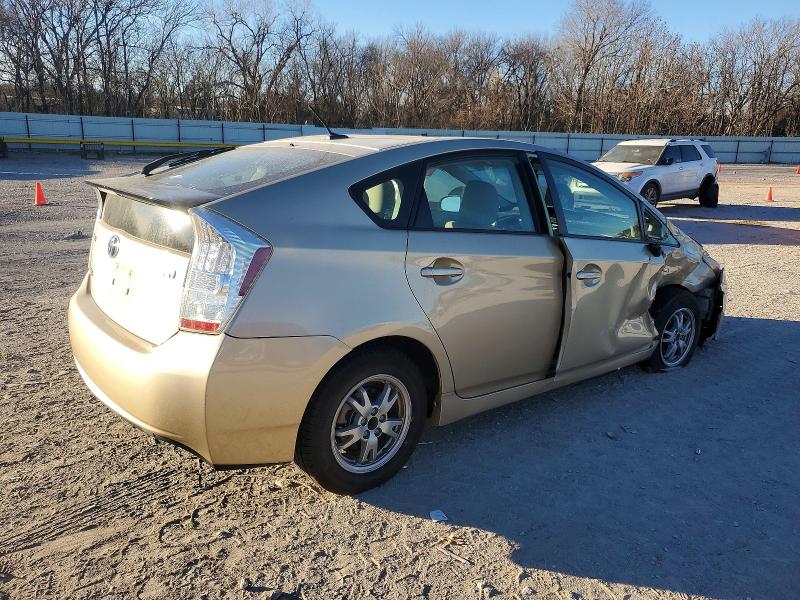 Photo 3 from auction – 2010 TOYOTA PRIUS with VIN JTDKN3DUXA0069742