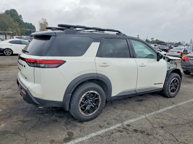 Photo 3 from auction – 2023 NISSAN PATHFINDER with VIN 5N1DR3BD2PC269923