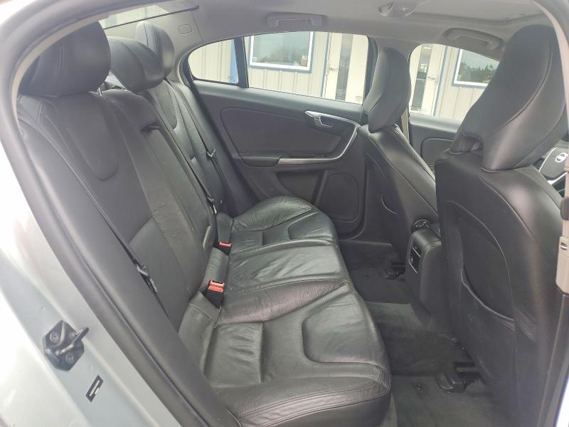 Photo 10 from auction – 2012 VOLVO S60 T6 with VIN YV1902FHXC2130029