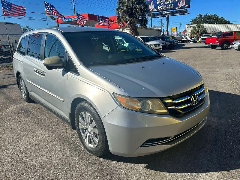 HONDA ODYSSEY 2015 with VIN 5FNRL5H46FB077923 - Photo from auction
