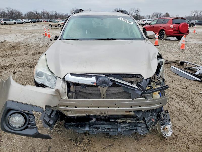Photo 5 from auction – 2014 SUBARU OUTBACK with VIN 4S4BRCFC9E3280763