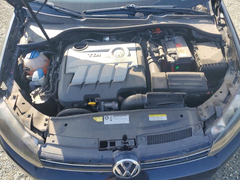 Photo 11 from auction – 2014 VOLKSWAGEN JETTA with VIN 3VWPL7AJ2EM605886