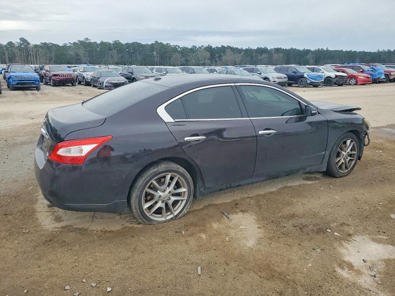 Photo 3 from auction – 2010 NISSAN MAXIMA S with VIN 1N4AA5AP6AC832426
