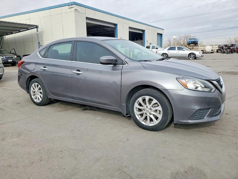 Photo 4 from auction – 2018 NISSAN SENTRA S with VIN 3N1AB7AP2JY313631