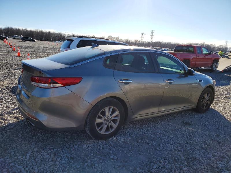 Photo 3 from auction – 2016 KIA OPTIMA with VIN 5XXGT4L31GG028904