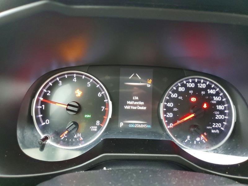 Photo 9 from auction – 2019 TOYOTA RAV4 LE with VIN 2T3Z1RFV2KW029879
