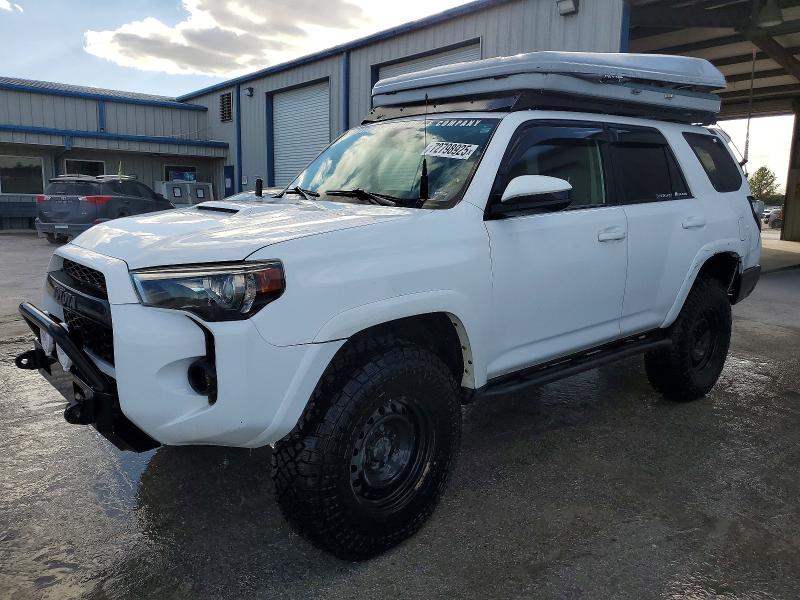 TOYOTA 4RUNNER 2016 with VIN JTEBU5JR2G5396643 - Photo from auction