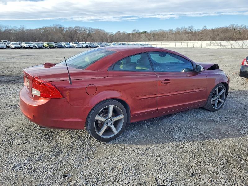 Photo 3 from auction – 2011 VOLVO C70 T5 with VIN YV1672MC8BJ107391