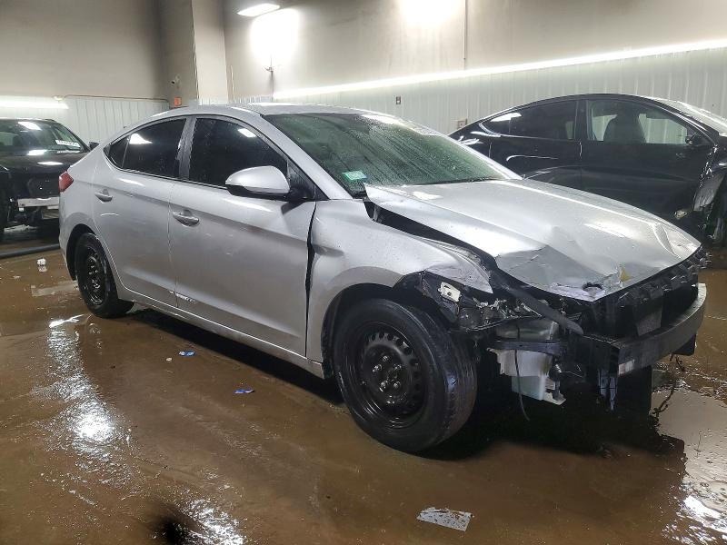 Photo 4 from auction – 2017 HYUNDAI ELANTRA with VIN 5NPD74LF8HH186003