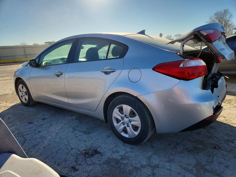 Photo 2 from auction – 2015 KIA FORTE LX with VIN KNAFK4A63F5263705