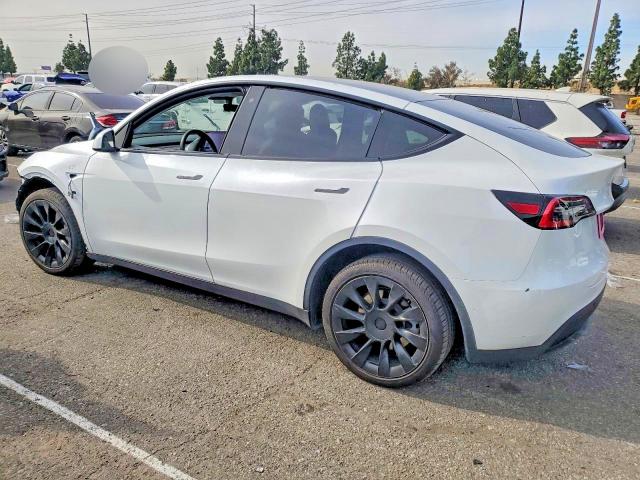 Photo 2 from auction – 2020 TESLA MODEL Y with VIN 5YJYGDEE2LF055694