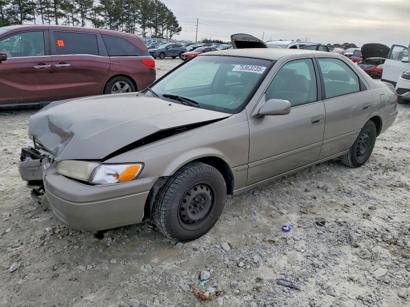 TOYOTA CAMRY CE 1997 with VIN 4T1BG22K4VU055223 - Photo from auction