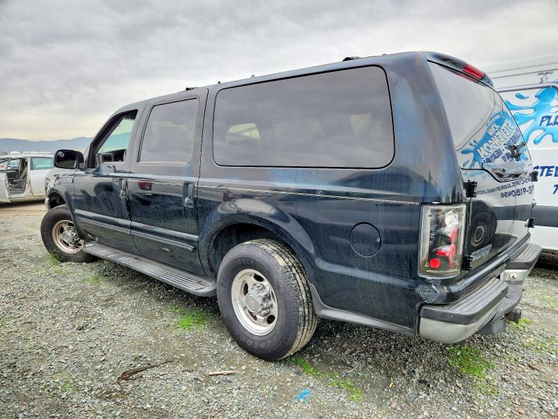 Photo 2 from auction – 2000 FORD EXCURSION with VIN 1FMNU40L3YEC33361