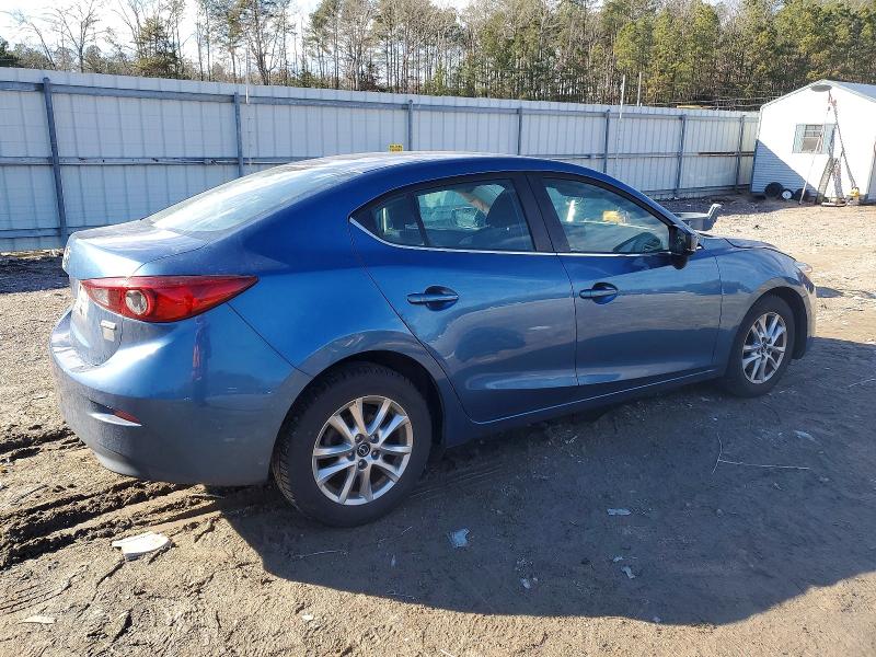 Photo 3 from auction – 2018 MAZDA 3 with VIN 3MZBN1U76JM246294