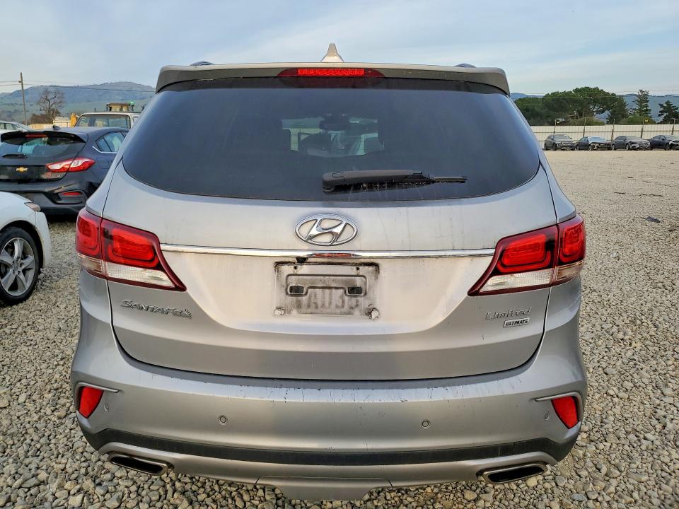 Photo 6 from auction – 2017 HYUNDAI SANTA FE with VIN KM8SR4HF7HU183864