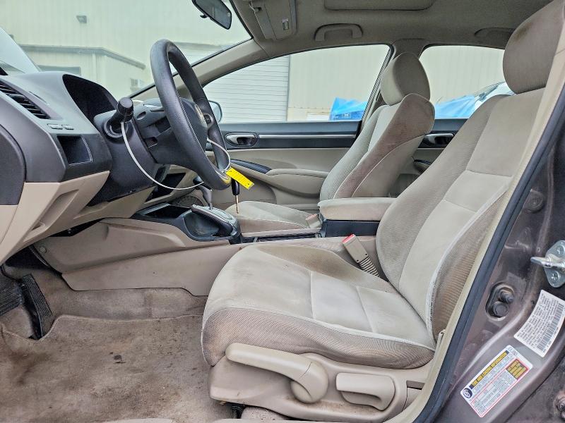 Photo 7 from auction – 2010 HONDA CIVIC with VIN 19XFA1F85AE019081