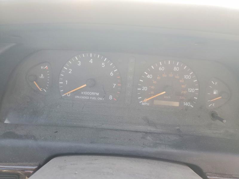 Photo 9 from auction – 1999 TOYOTA AVALON XL with VIN 4T1BF18B5XU332601