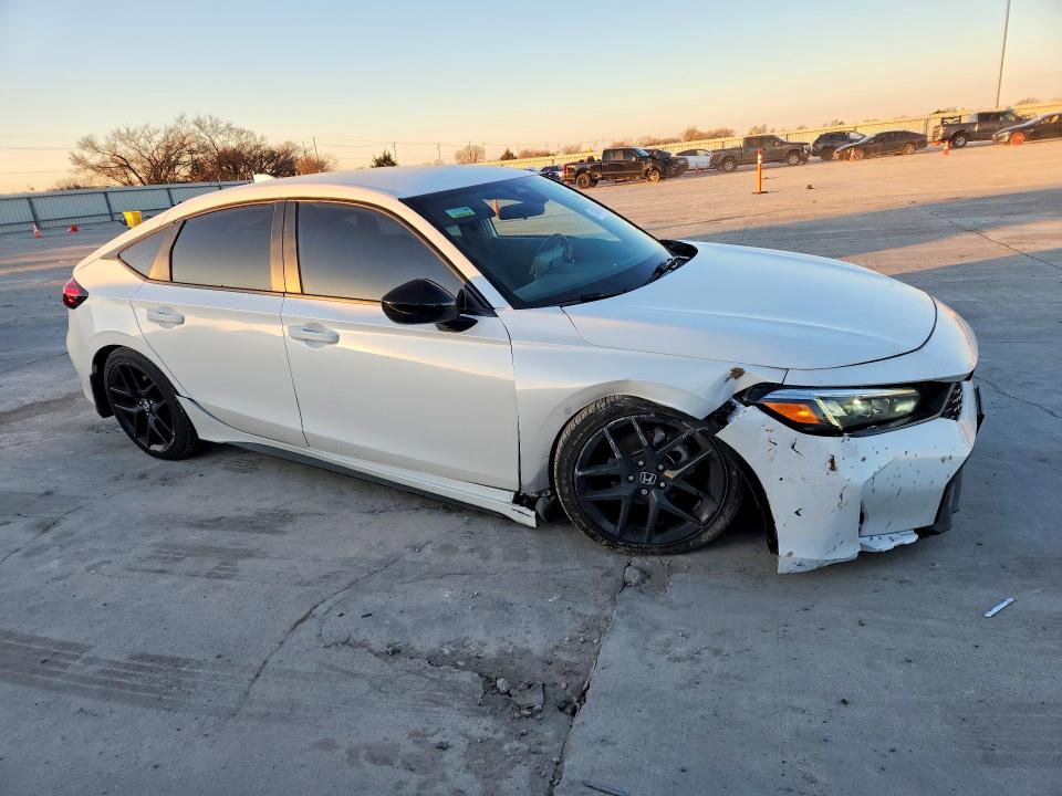 Photo 4 from auction – 2025 HONDA CIVIC with VIN 19XFL2H84SE018423