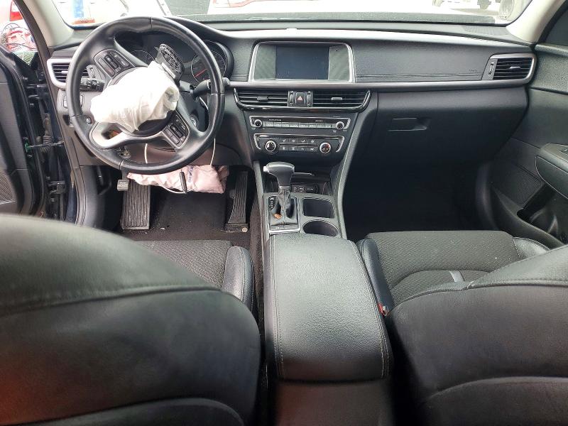 Photo 8 from auction – 2018 KIA OPTIMA with VIN 5XXGT4L38JG193436