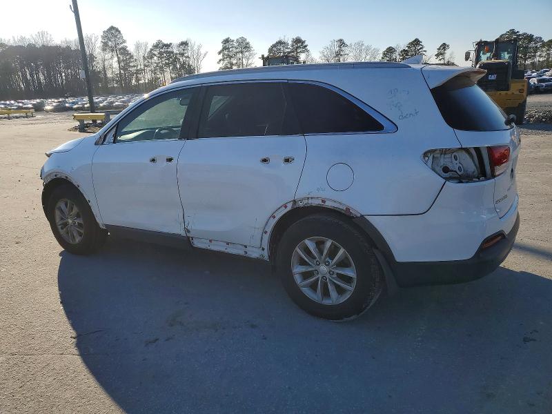 Photo 2 from auction – 2016 KIA SORENTO LX with VIN 5XYPG4A37GG014895