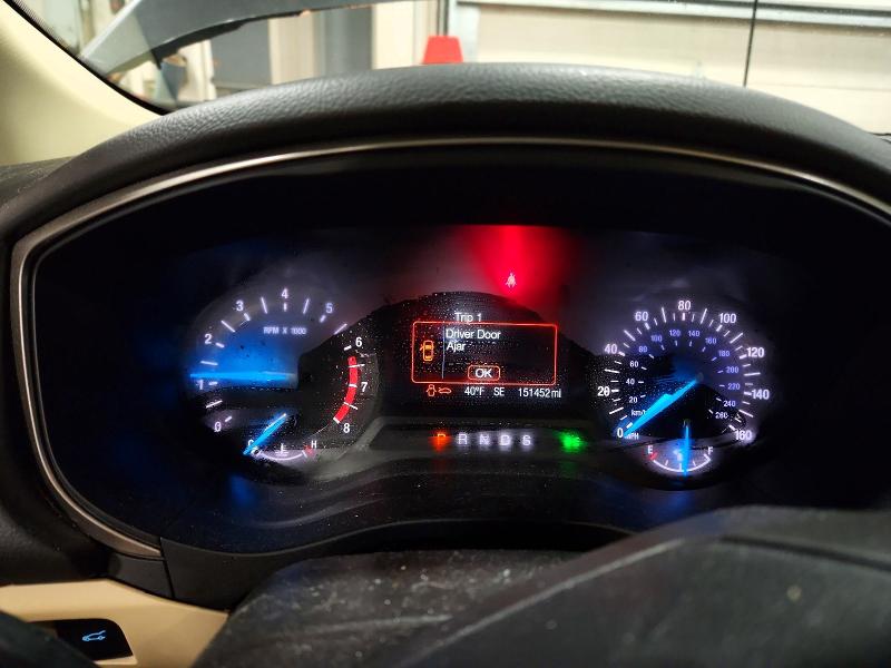Photo 9 from auction – 2015 FORD FUSION with VIN 3FA6P0H76FR178775