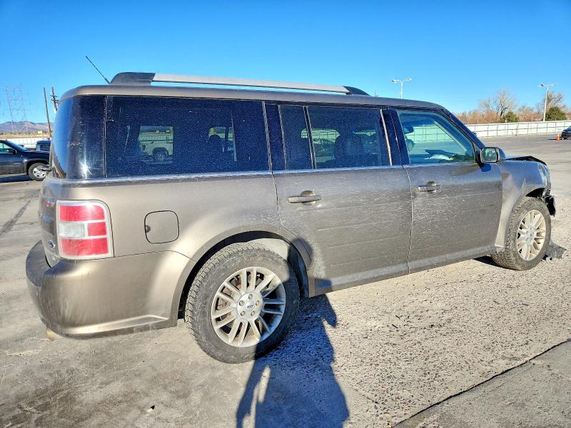 Photo 3 from auction – 2014 FORD FLEX SEL with VIN 2FMHK6C88EBD19553