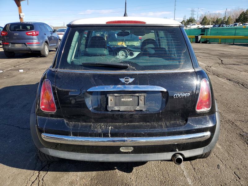Photo 6 from auction – 2002 MINI COOPER with VIN WMWRC33462TC31372